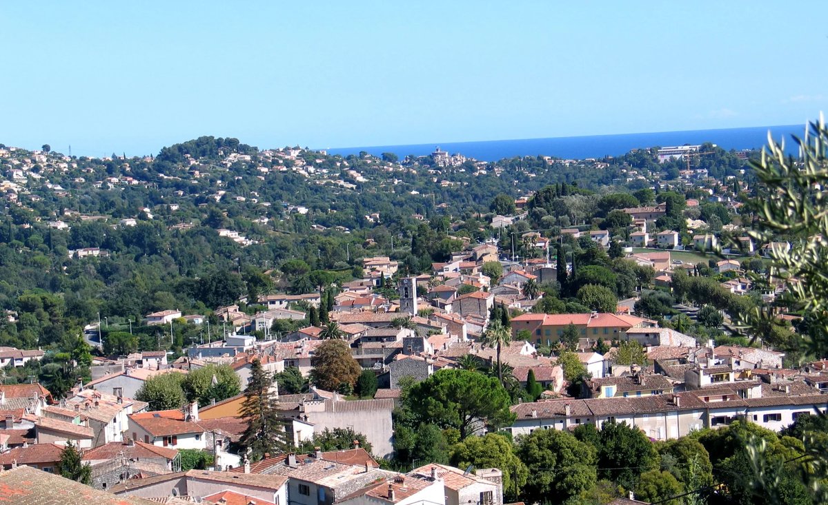 La Colle-sur-Loup : village provençal entre collines et vallée du Loup